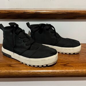 Toms high top sneakers- size 8 1/2